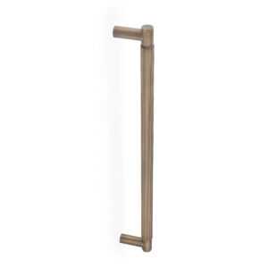 Spitfire Reeded Pull Handle