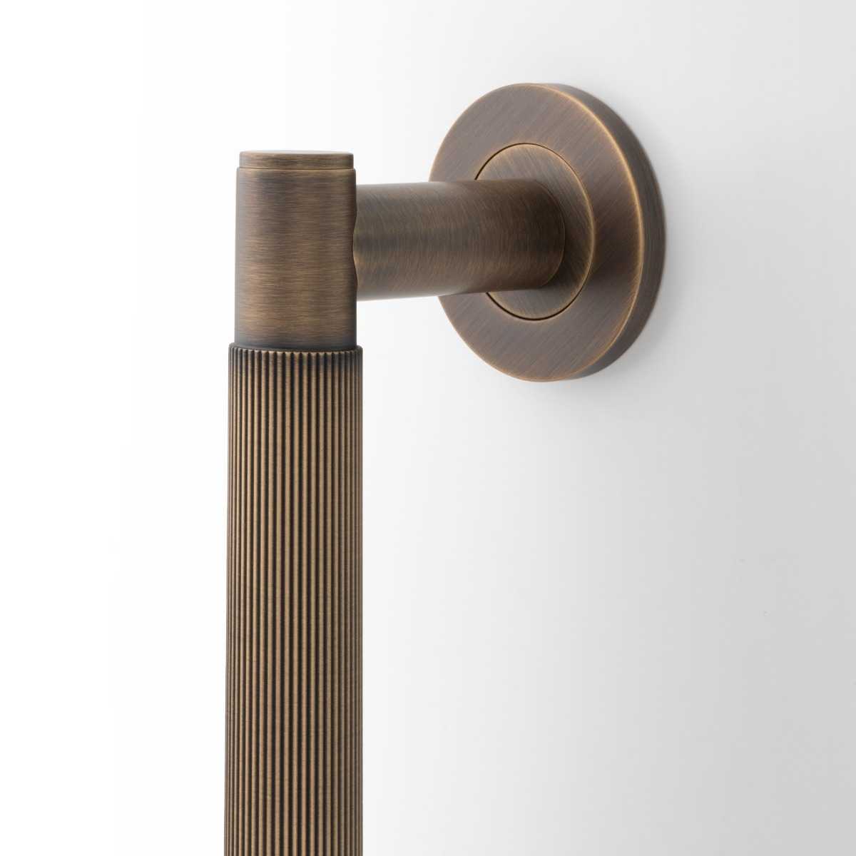 Spitfire Reeded Pull Handle - Image 4
